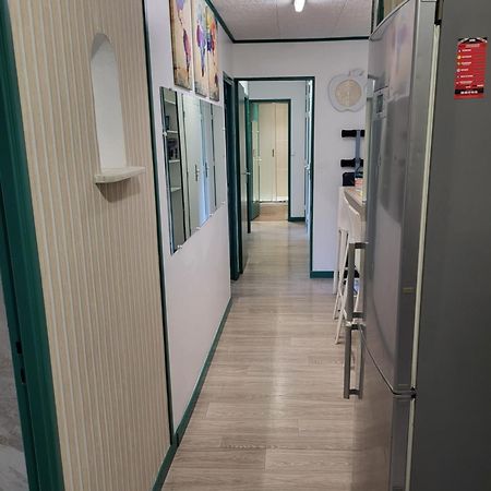 Private Room-3 In Hannana Apartment- 2 Min Walk To Tram 12 Min To Nice Train Station 15 Min To Massena Place Exteriör bild
